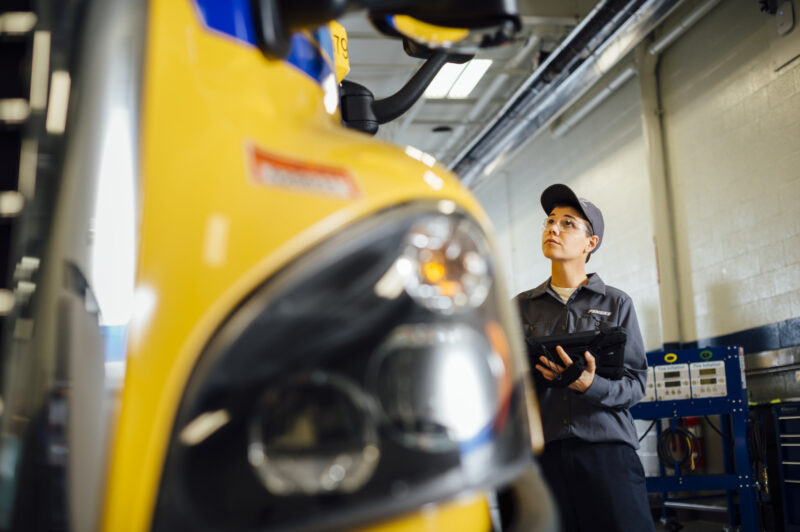 Top 100 for-hire truck fleets (Ranking 26-50) article image