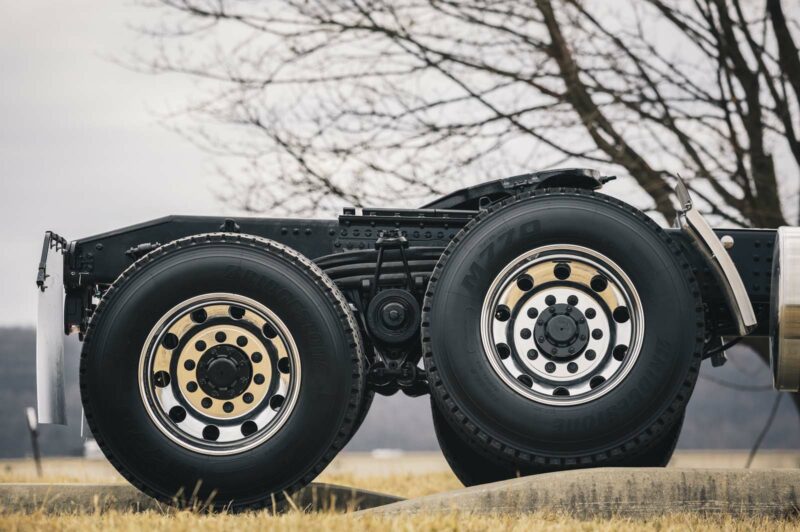 Mack reduces suspension weight, launches steer assist for Granite article image