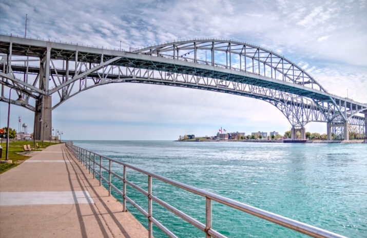 Sarnia, Ont., border crossing surpasses Ambassador Bridge in commercial truck traffic article image