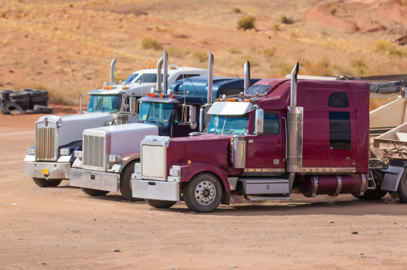 ATA welcomes funding for 1,000 truck parking spaces in U.S. article image