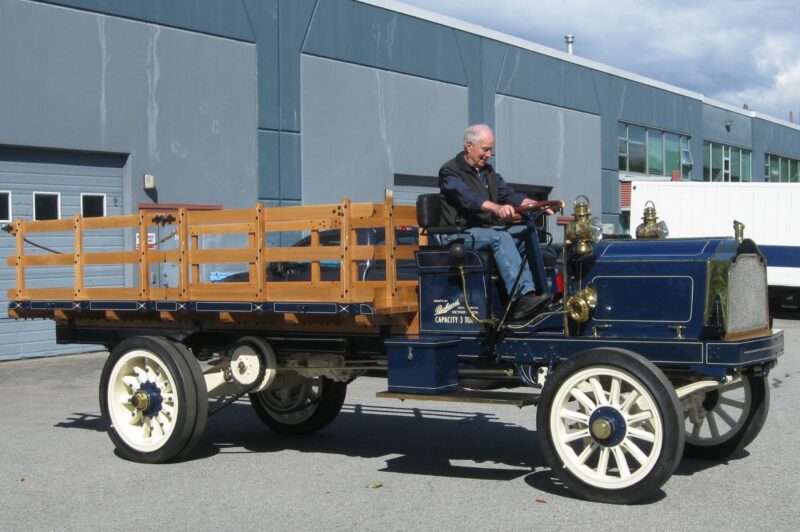 1909 3-ton Packard