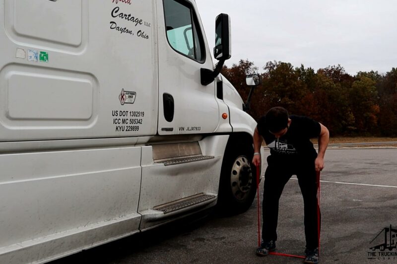 Living healthy on the road isn’t easy, but it’s not impossible article image