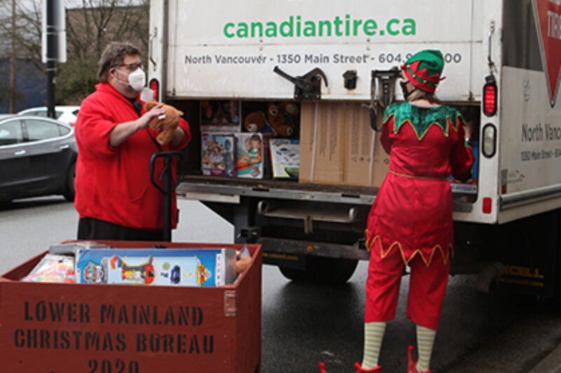 Canadian Tire Christmas truck