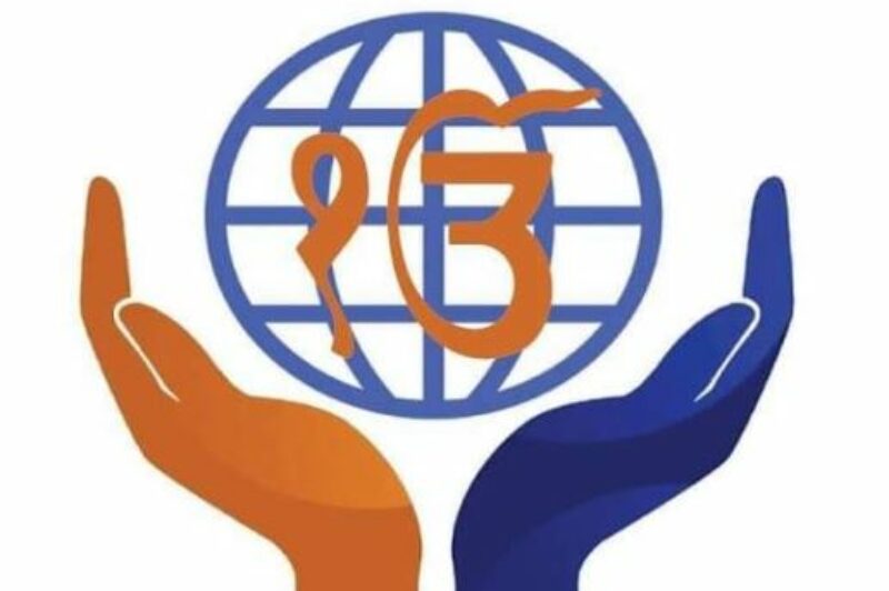 Khalsa Care offering free meals and essential supplies for truckers article image