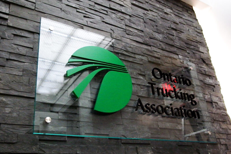 Use WSIB tip line to call out Driver Inc. fleets: OTA article image