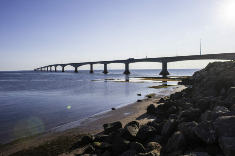 Feds freeze Confederation Bridge toll rates for 2023 article image