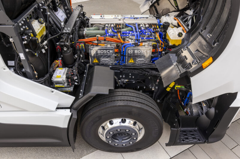 Bosch ramps up hydrogen-fuel-cell production article image