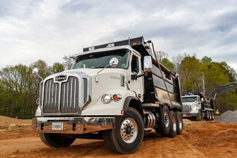 GM to supply Autocar with fuel cells for terminal tractors, vocational trucks article image