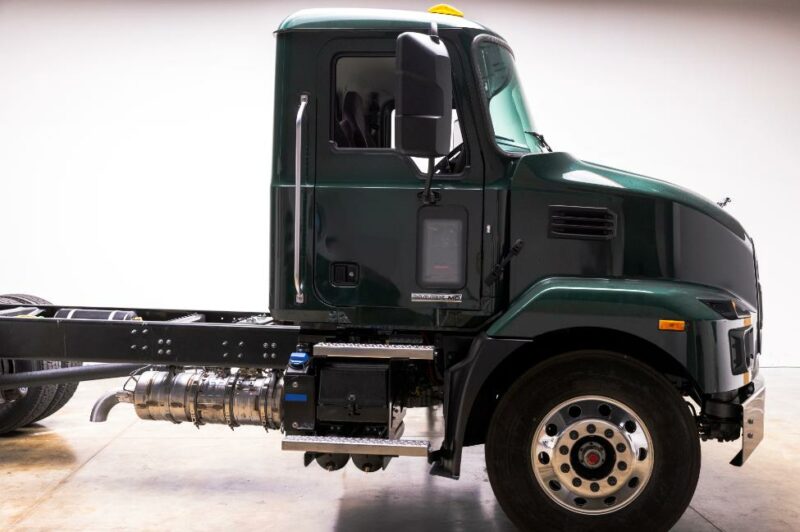 Mack truck photo