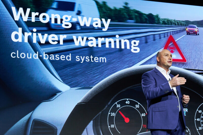 Bosch launches Wrong Way Driver Warning, doubles down on AI article image
