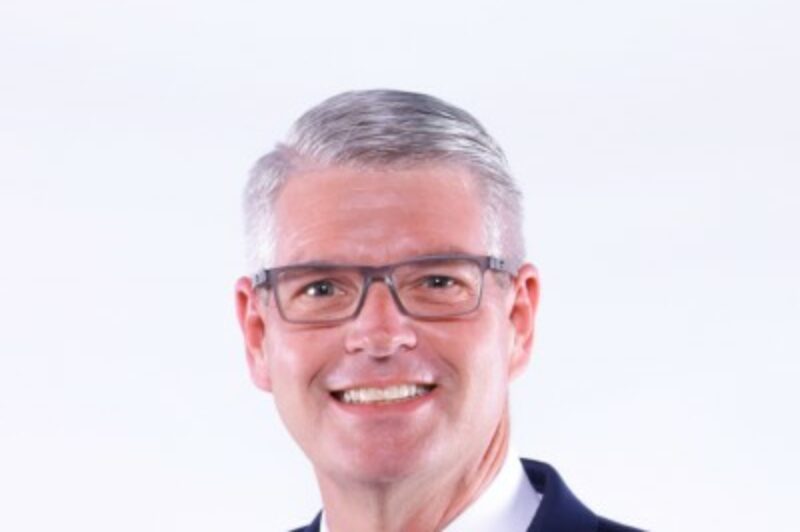 Derek Barrs
