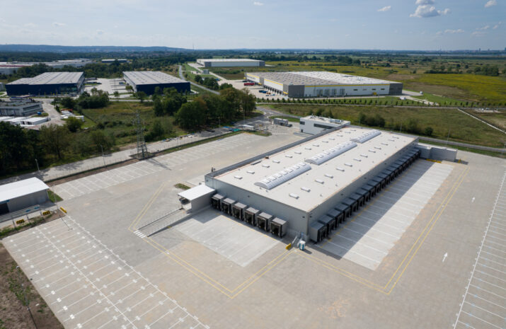 Economic, trade uncertainties give trucking real estate buyers long overdue leverage article image