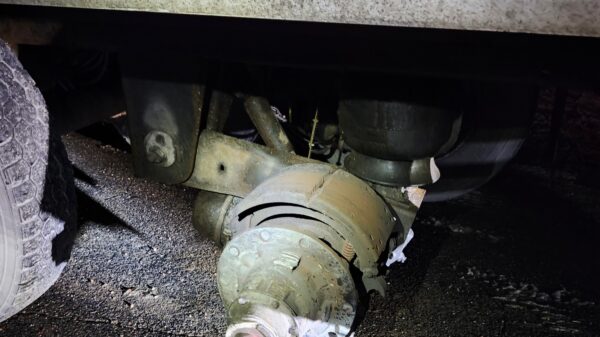Picture of a wheel hub missing a wheels