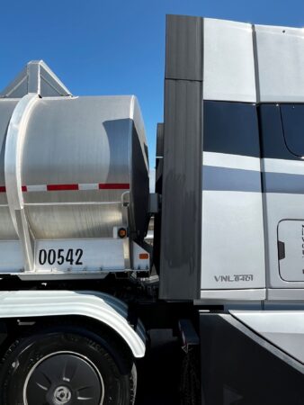 Tractor-trailer gap