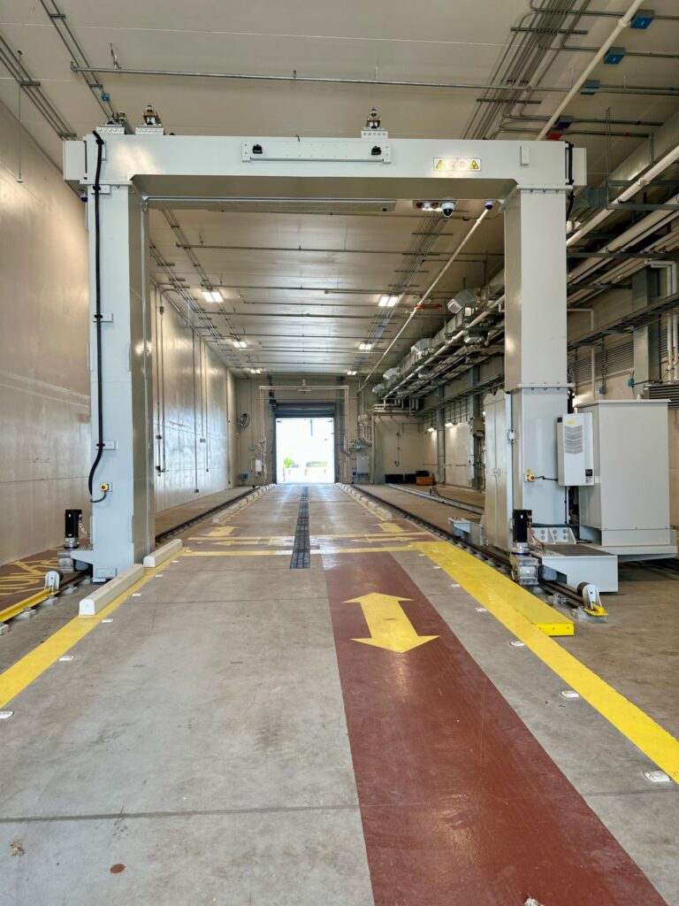 The large-scale imaging facility