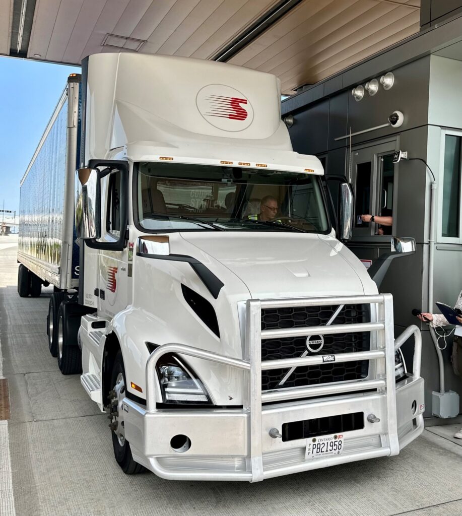 A truck at the border crossing