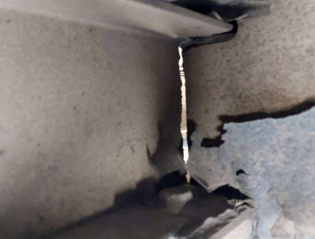Ontario truck driver, owner charged after unsafe vehicle stopped on Hwy ...