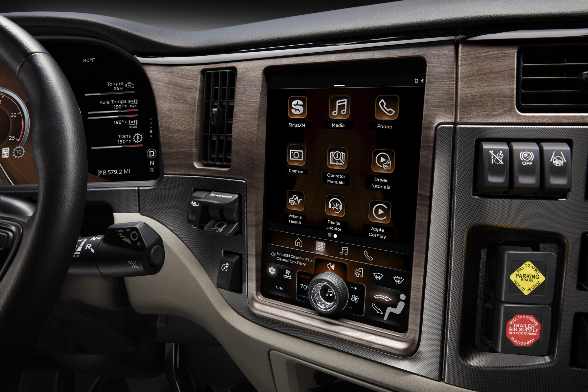 Paccar is bringing vehicle diagnostics, camera feeds, driver information and fleet applications together through its new Paccar Connect Display, with Peterbilt and Kenworth taking different approaches to integrating the…